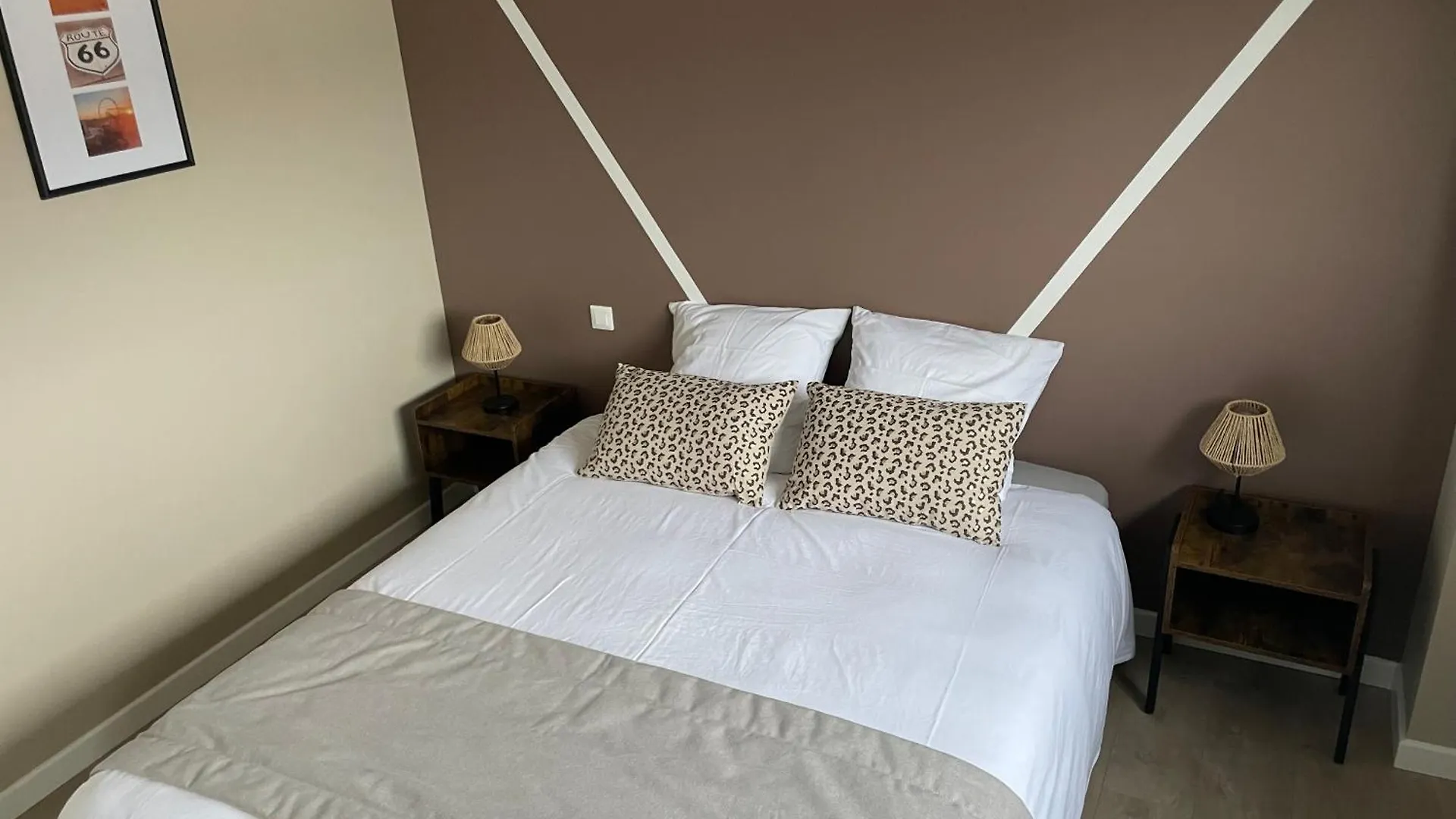 Villa Avec Piscine, A 5 Minutes De La Plage. Ideal Pour Vacances En Famille Et Amis Plouhinec  France