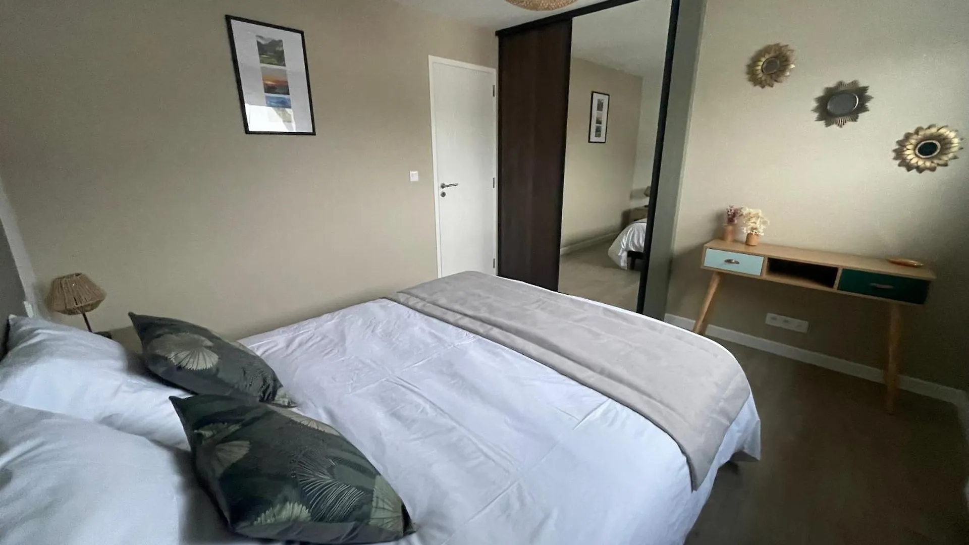 Villa Avec Piscine, A 5 Minutes De La Plage. Ideal Pour Vacances En Famille Et Amis Plouhinec  Holiday home Plouhinec (Morbihan)