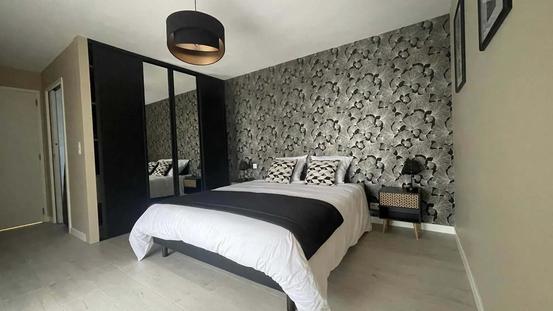 Villa Avec Piscine, A 5 Minutes De La Plage. Ideal Pour Vacances En Famille Et Amis Plouhinec  Plouhinec (Morbihan)