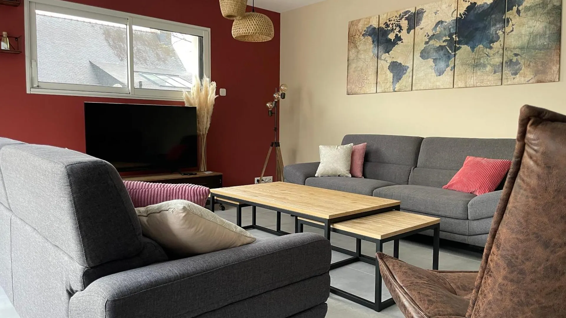 Villa Avec Piscine, A 5 Minutes De La Plage. Ideal Pour Vacances En Famille Et Amis Plouhinec  Plouhinec (Morbihan)
