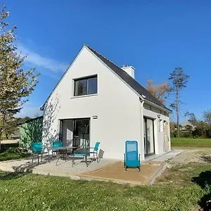 Maison De 4 Pers Avec Jardin Privatif A 1km Lines Et 300m De La De Gavres - Ar Pil Jadur Plouhinec (Morbihan)